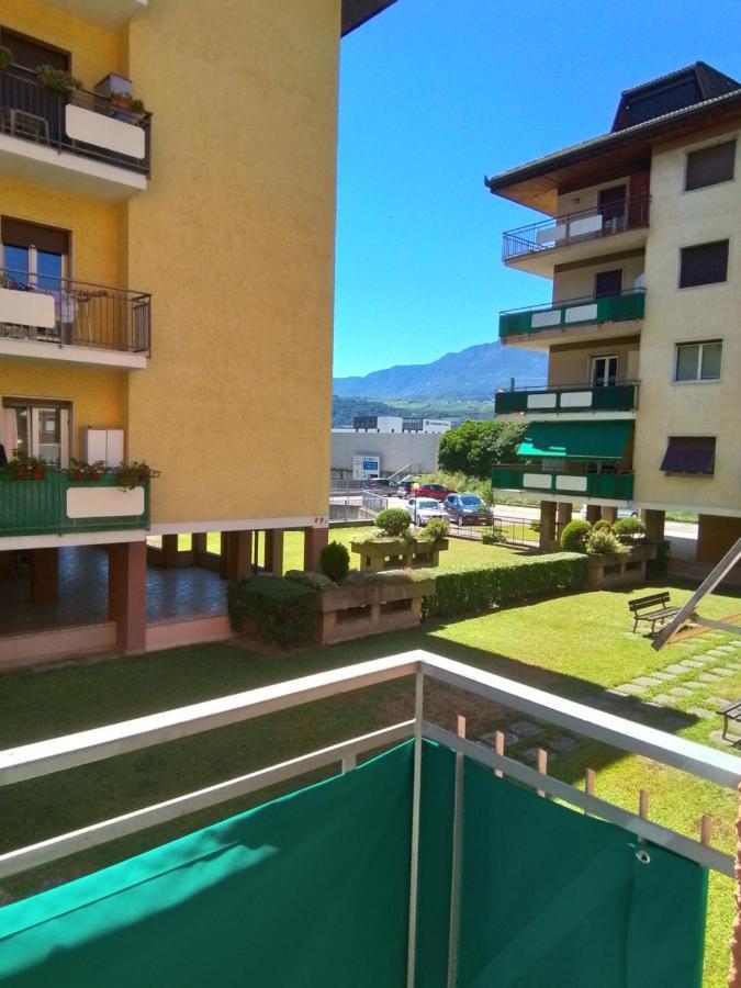 Casa Di Max - Private Room In Apartment With Shared Bathroom Free Parking Bozen Exterior foto